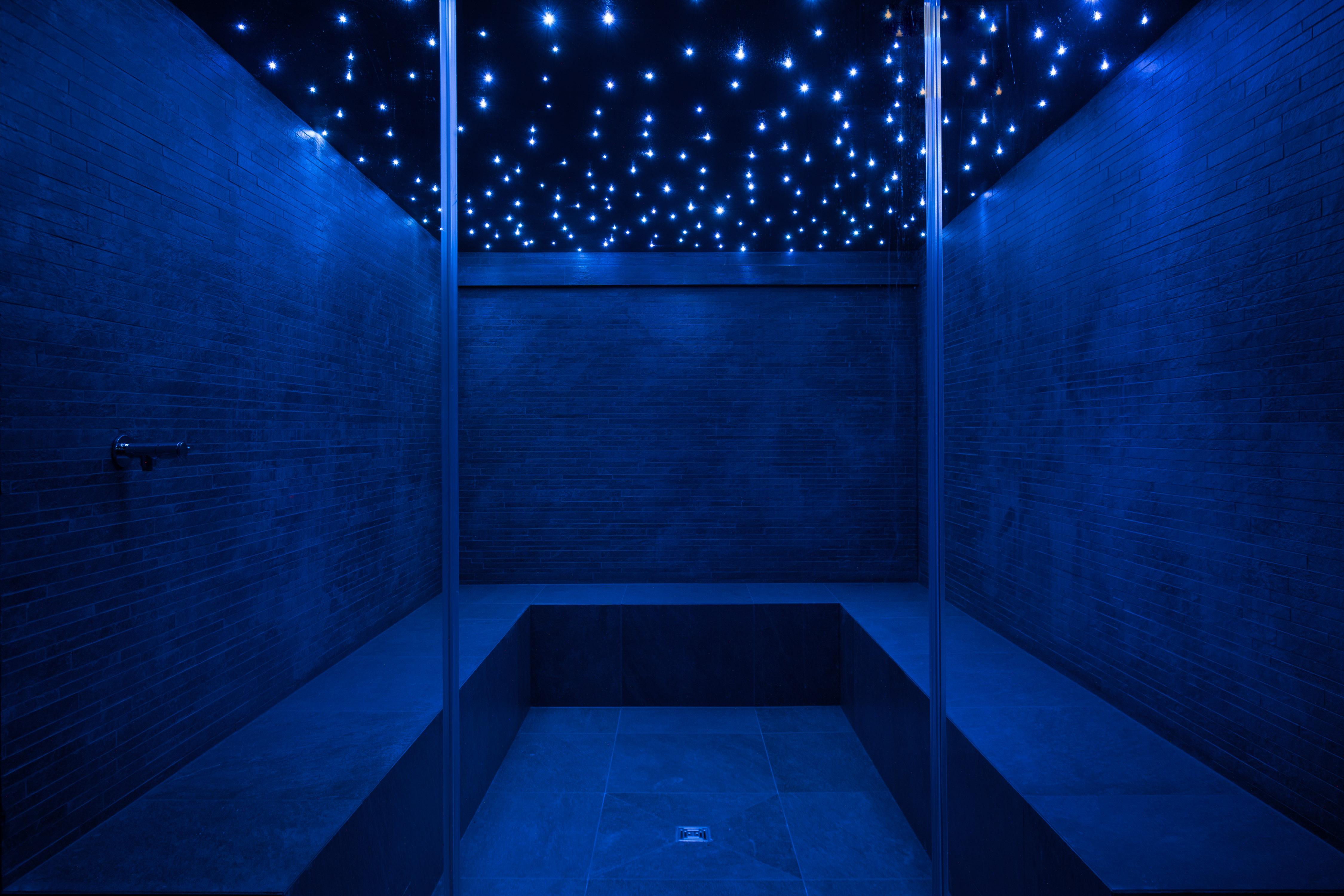 Hotel Splendide Royal Lugano Buitenkant foto A blue room