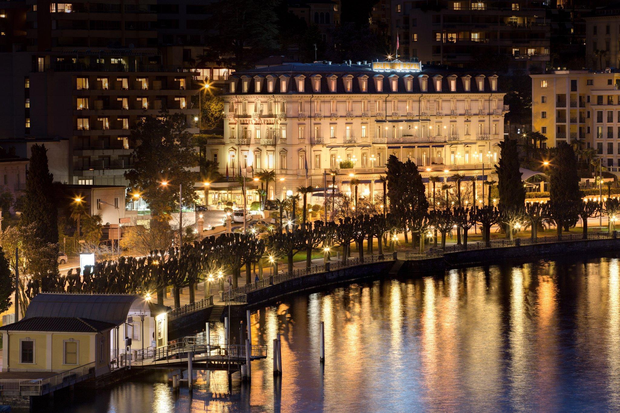 Hotel Splendide Royal Lugano Buitenkant foto The hotel at night