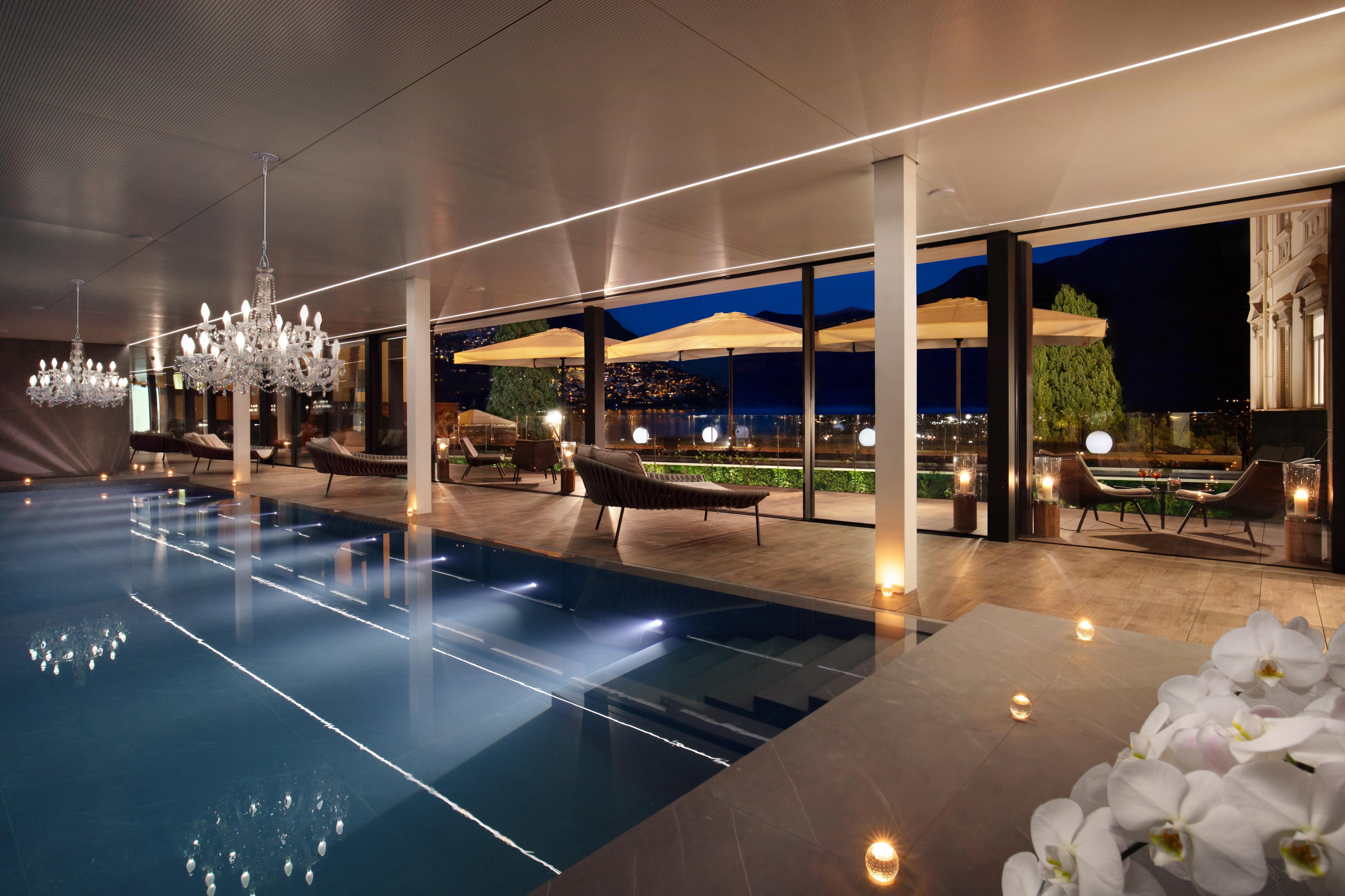 Hotel Splendide Royal Lugano Buitenkant foto The pool at the Mandarin Oriental